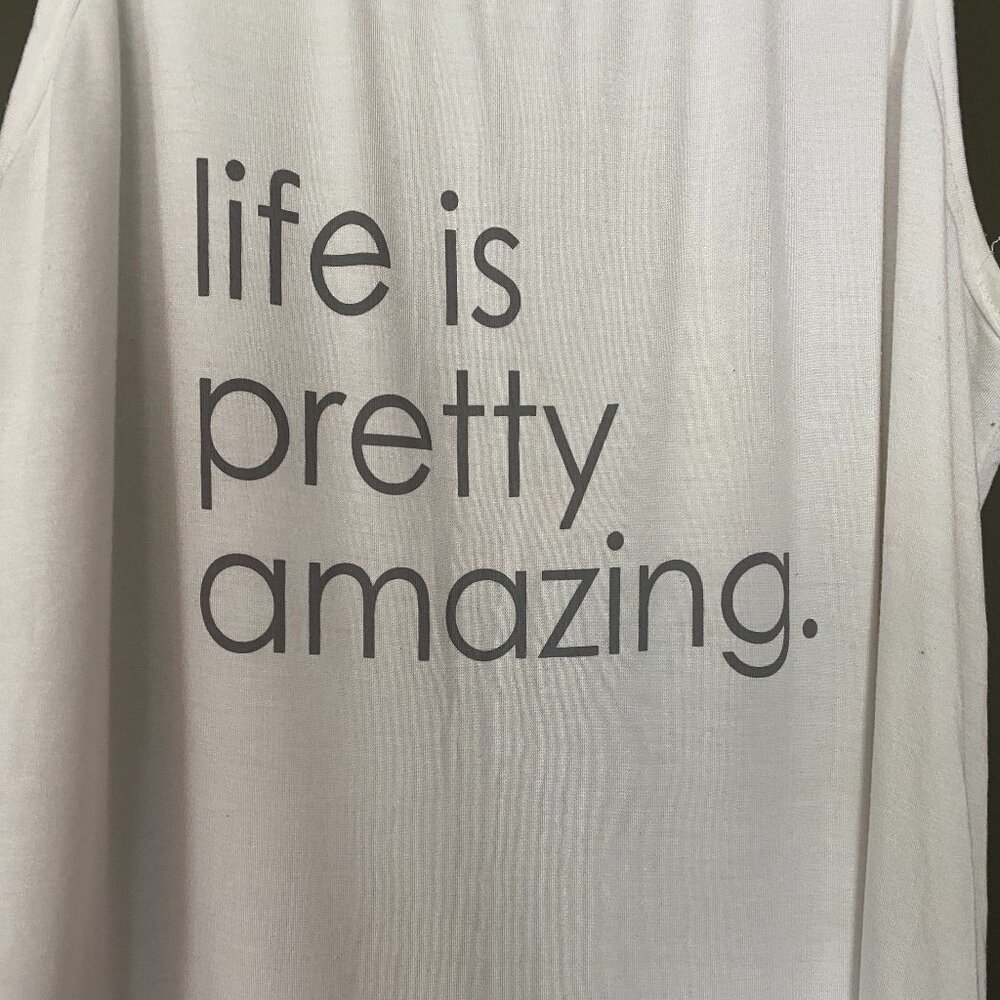 Peace Love World Life Is Pretty Amazing Tank - Picture 2 of 3